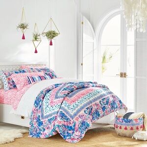 Lilly Pulitzer x Pottery Barn King Bedding Set